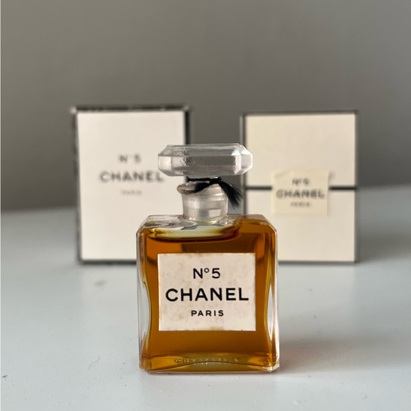 CHANEL Other - Sealed Vintage Chanel No. 5 perfume 70s 80s